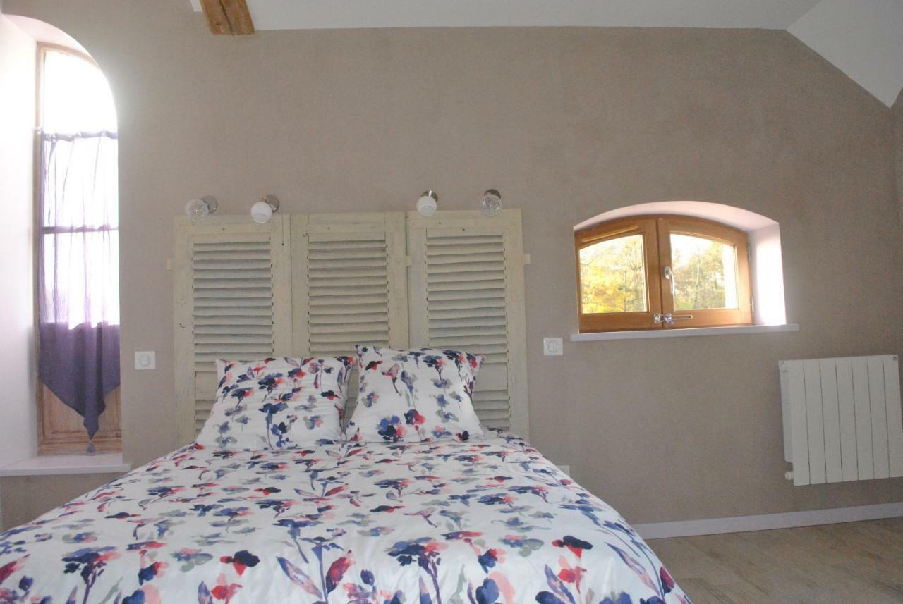 Domaine De La Poyat Bed & Breakfast Legny Ngoại thất bức ảnh