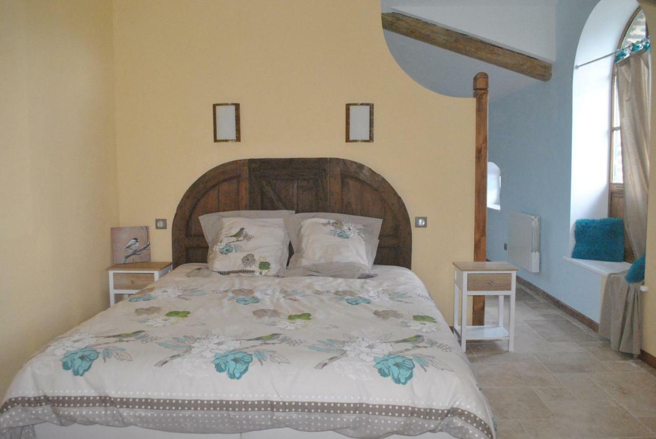 Domaine De La Poyat Bed & Breakfast Legny Ngoại thất bức ảnh